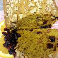 A picture of Orange Pumpkin Cranberry Bread.