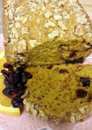 A picture of Orange Pumpkin Cranberry Bread.