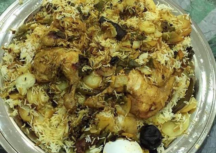 طعاملذيذ طريقة عمل مدفون الدجاج طعامشهي: طريقة عمل مدفون الدجاج