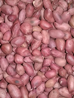 A picture of Roasted groundnuts.