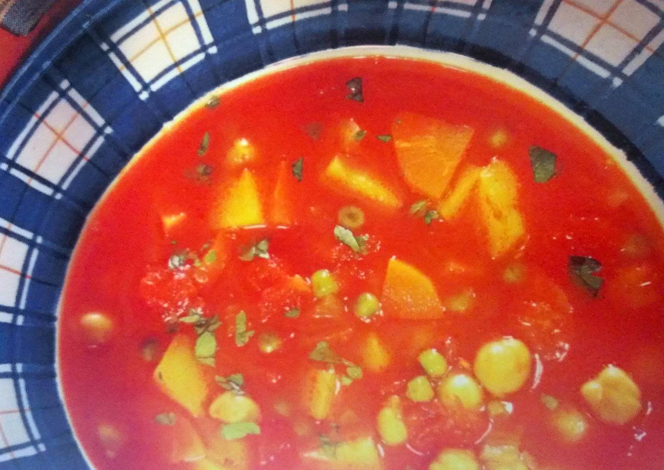 Spicy Potato & Chickpea Soup