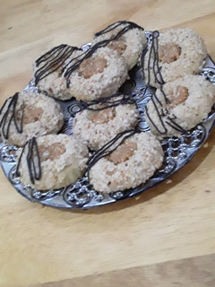 صورة لوصفة قاطو بحشوة القوفريط والكاوكاو اللذيذة 😋