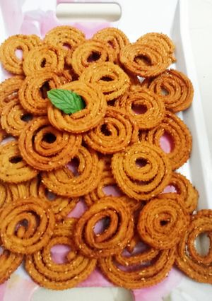 ઘઉંની ચકરી રેસીપી મુખ્ય ફોટો