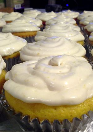 A picture of Sunshine Citrus Sangria Cupcakes With Lemon Cream Cheese Icing.