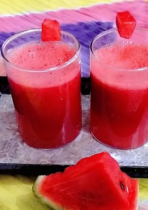 वाटरमेलन मोजितो रेसिपी मुख्य फोटो