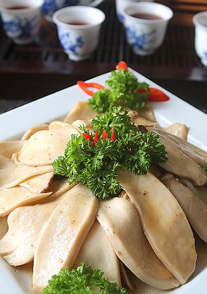 素鮑片扒猴頭菇|賀年菜【影音】 的食譜成品照片