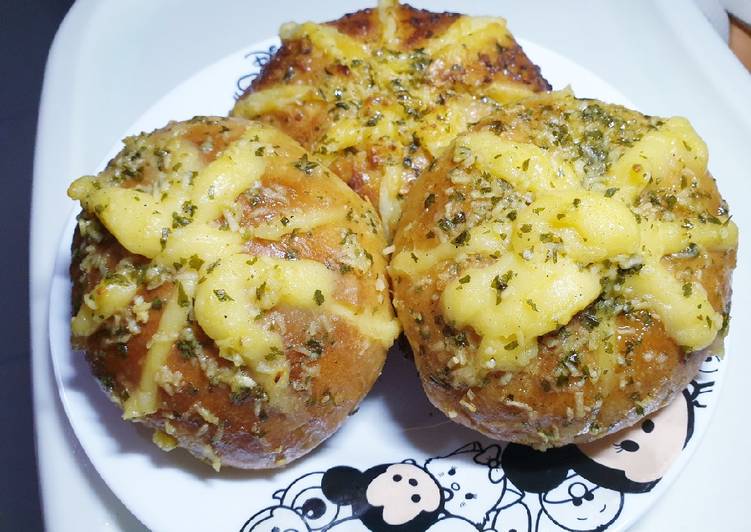 Garlic cheese bread (tanpa cream cheese)