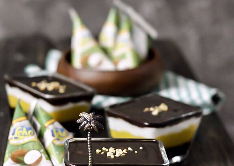 Mango Dessert Box