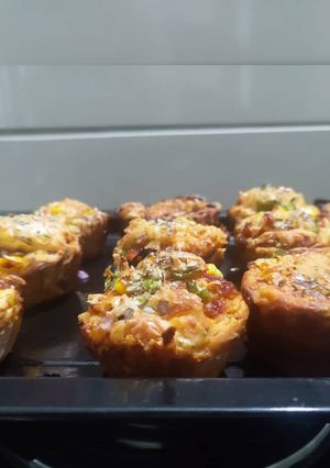 A picture of Pizza muffins.