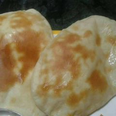 A picture of Naan.