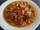 Fabes con chipirones