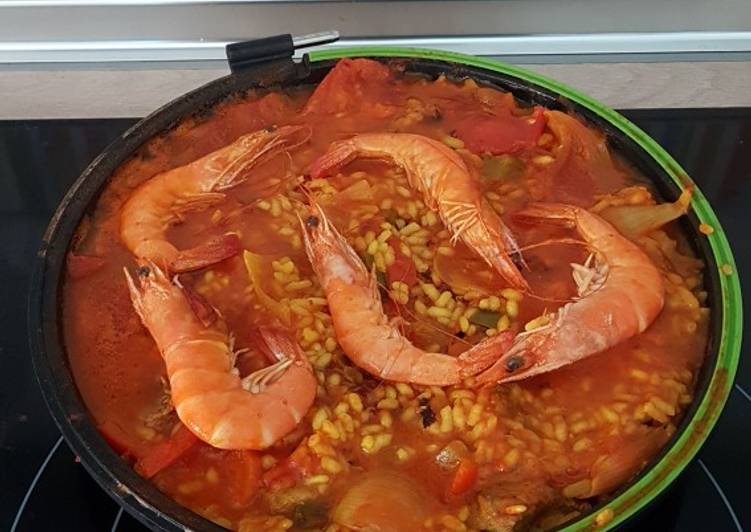 Paella mixta extradeliciosa
