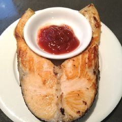 A picture of Fried Salmon.