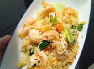 Hình của món Cơm rang tôm trứng muối.