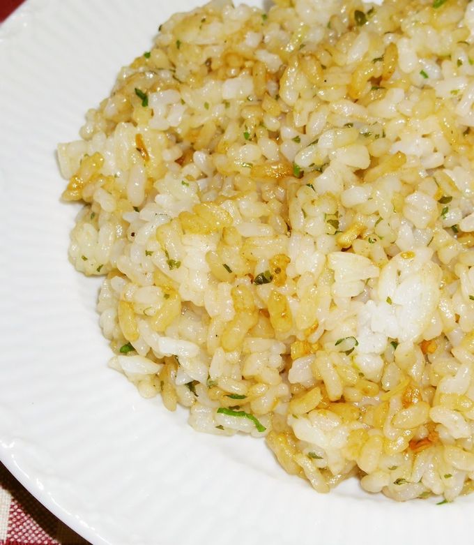 A picture of Garlic Rice.