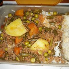 A picture of Rice and mince meat stew.