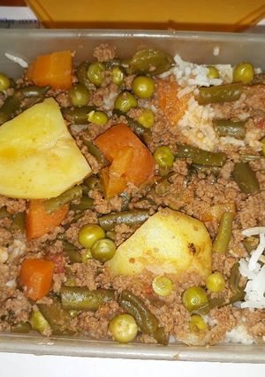A picture of Rice and mince meat stew.