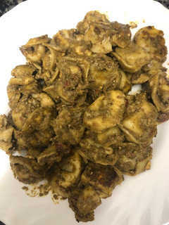 Una foto de 379. Tortellini con salsa de albahaca (principal pasta)