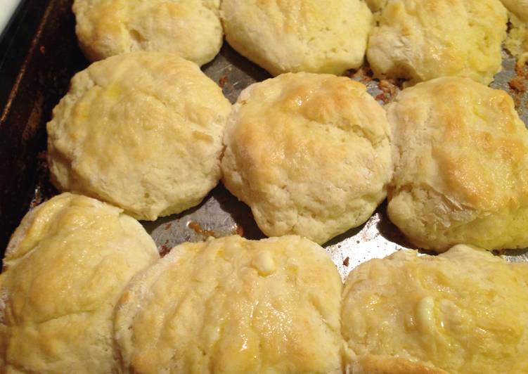 Simple Way to Make Quick Butter Biscuits