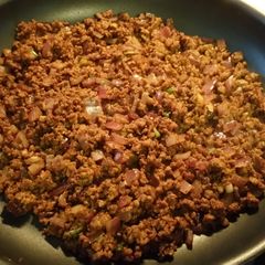 A picture of Vegetarian crumble meat replacement.