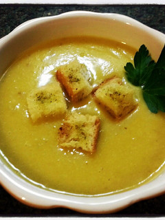 A picture of Creamy Cauliflower Soup.