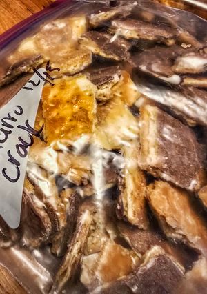 A picture of Holiday Churro Crack.