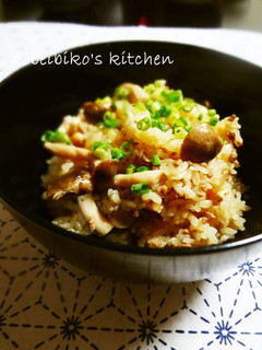 A picture of Seasoned Rice with Shio-koji Soboro.