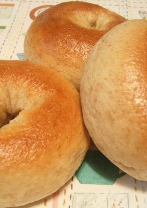 A picture of Chewy Whole Wheat Bagels.