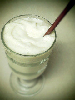 A picture of Banana Smoothie.