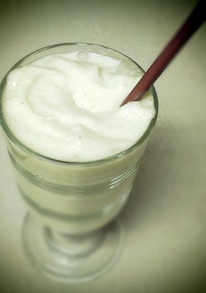 A picture of Banana Smoothie.