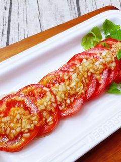 橄欖油柑橘醬蕃茄沙拉（5分鐘料理） 的食譜成品照片