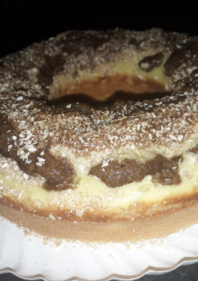 Una foto de Budín de banana marmolado🍌