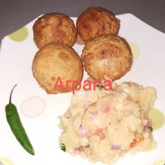 A picture of Batti and chokha.