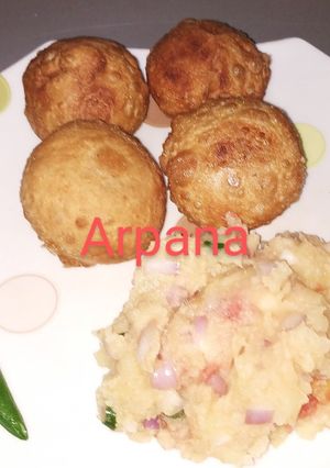A picture of Batti and chokha.