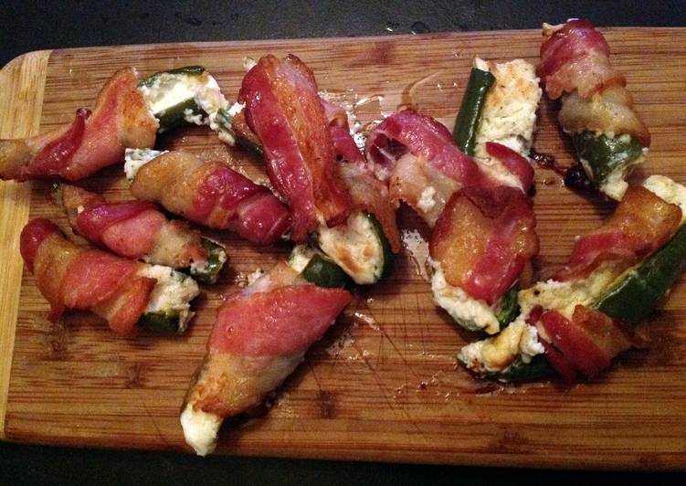 Recipe of Perfect Bacon Jalapenos Poppers
