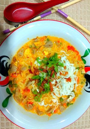 Foto resep Indomie special dapur maryam 😊