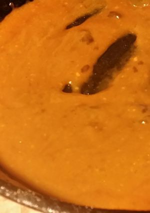 A picture of Iz's Vegan Mustard BBQ Sauce.