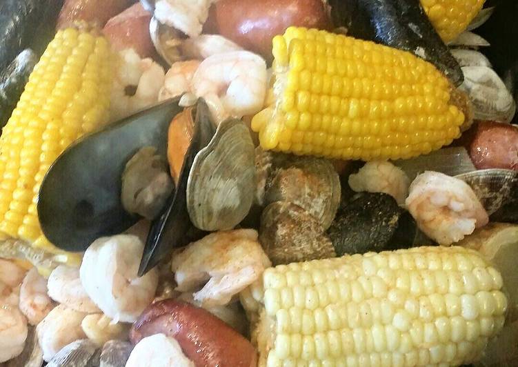 Simple Way to Make Quick Seafood Boil