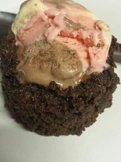 A picture of Chocolate milk microwave mug cake.