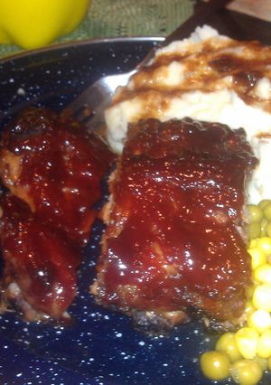 A picture of georges awesome barbecue baby back ribs.