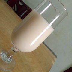 A picture of Soya_milk drink.