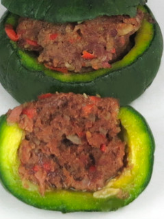 Una foto de Zapallitos o Zuchinis rellenos en 1 paso! 🥒👨🍳