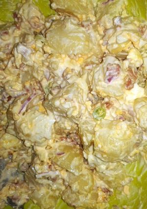A picture of Potatoe salad.