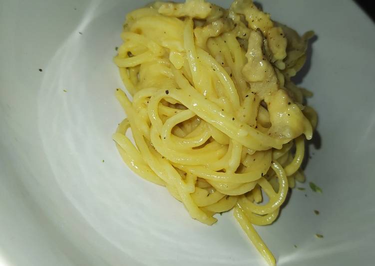 Espaguetis carbonara