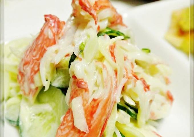 Recipe of Award-winning New Onions and Crab Stick Salad