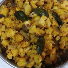 A picture of Raw banana fry.