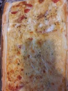 A picture of Tomato cake.