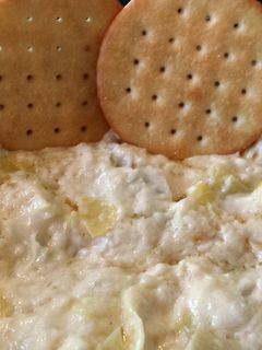 A picture of Hot artichoke dip.