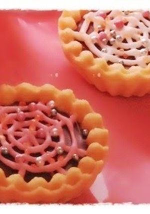 A picture of Spider Web Tarts for Halloween.