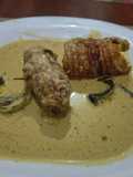 Rollitos de pechuga con queso y tocino